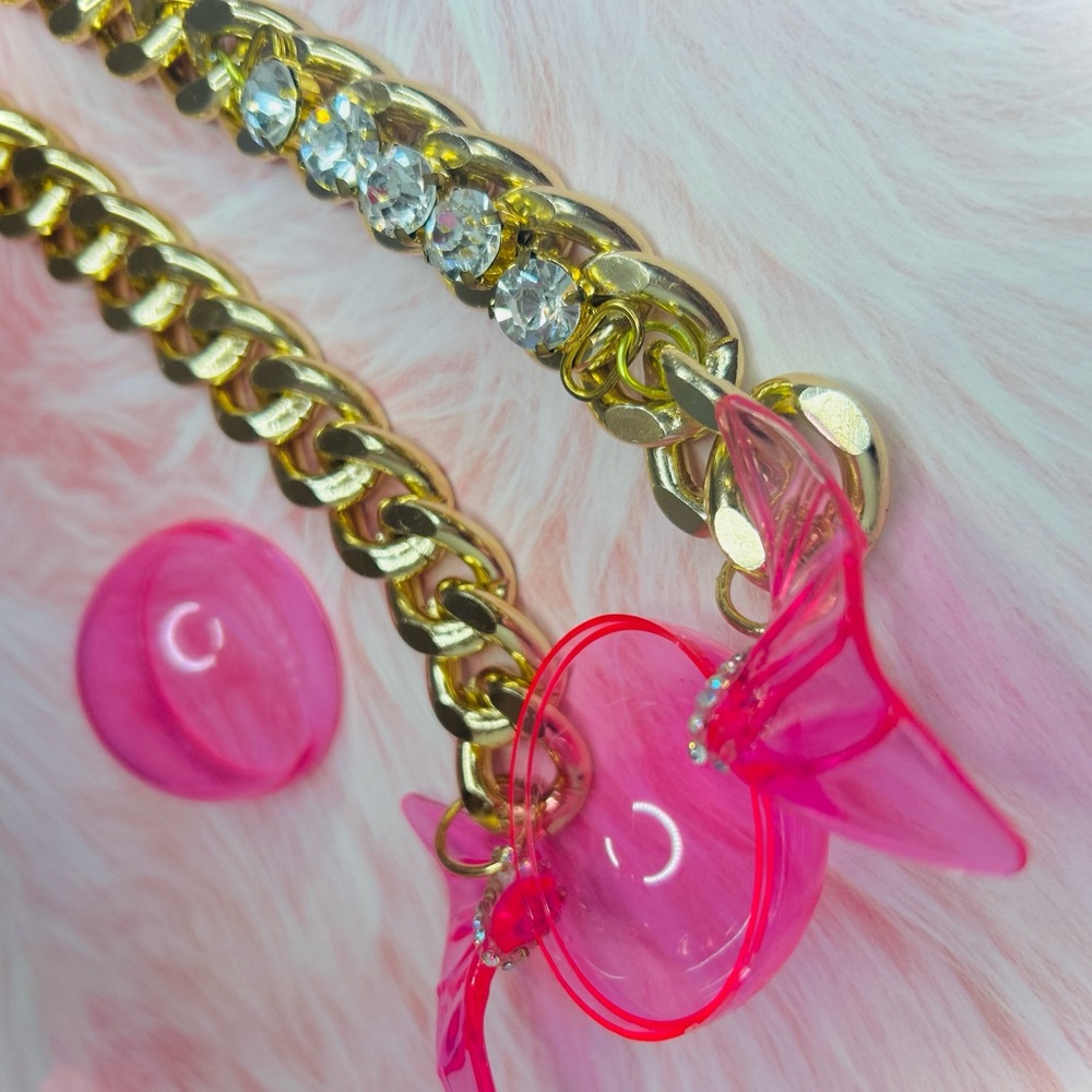 Gold Necklace - Picture 3 of 9